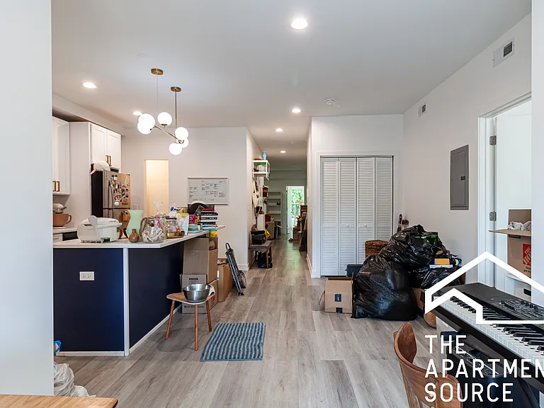 4937 N Saint Louis Ave #3S — Photo 6