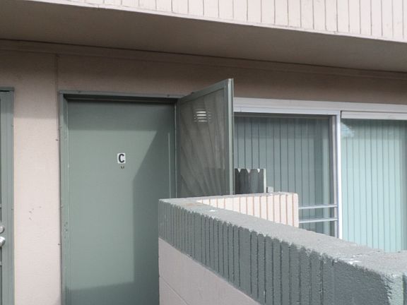 3rd image of 5553 Norwalk Blvd APT C