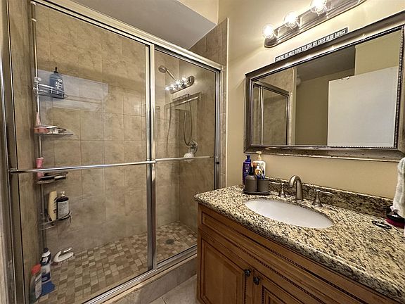 5th image of 620 Cypress Club Way APT J