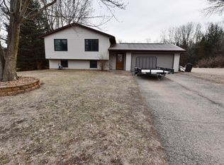 W6144 Kurt Blvd, Onalaska, WI 54650