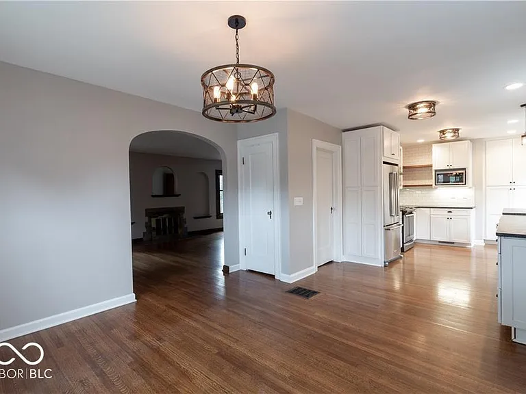 5630 N Delaware St — Photo 6