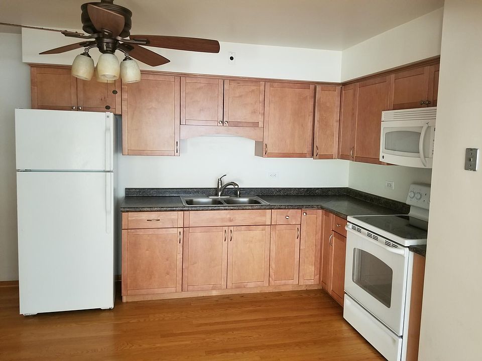 1st image of 406 Beach Ave APT 2B