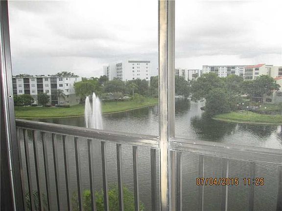 2nd image of 2334 S Cypress Bend Dr APT 508