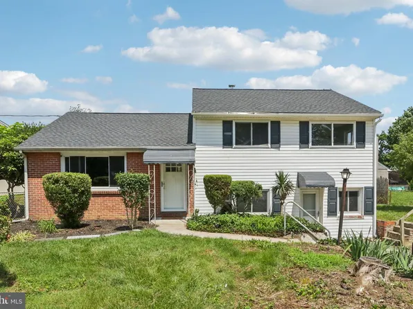 1 Russell Rd, New Castle, DE 19720