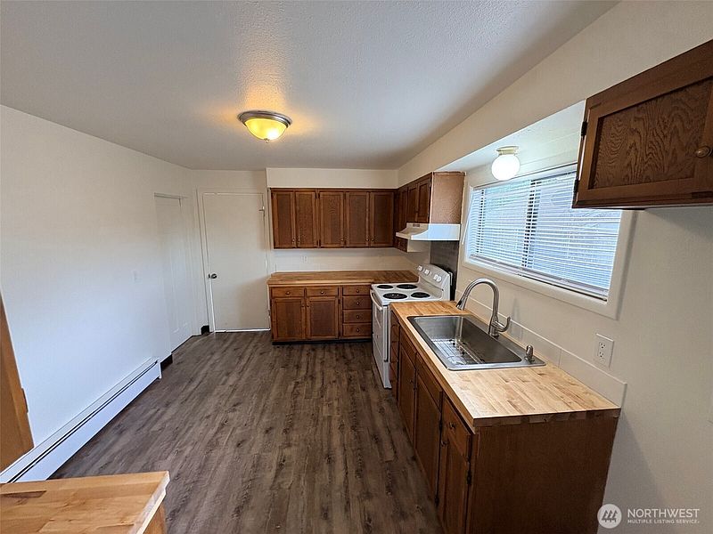 5th image of 1012 S 6th Street