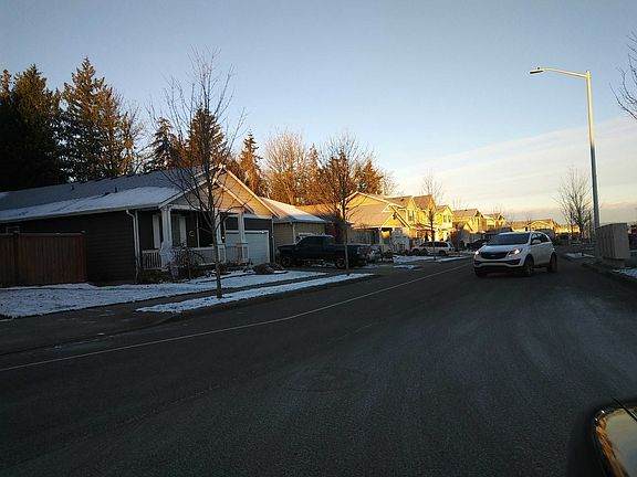 4th image of 8266 82nd Ave NE