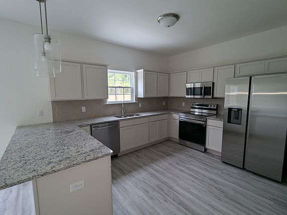 5th image of 114 Alcove Ct