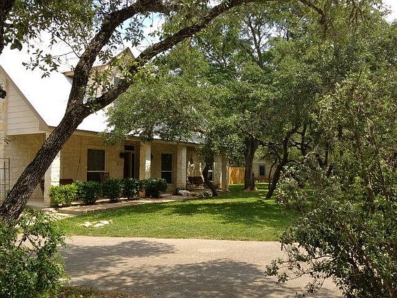 5th image of 2310 W McCarty Ln