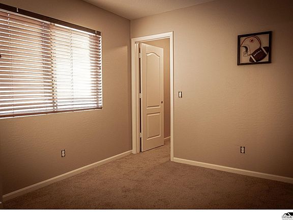 4th image of 2098 N Sabino Ln