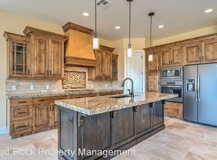 5260 N Northgate Peaks Dr, St George, UT 84770