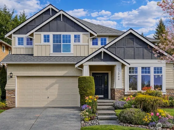 12066 167th Place NE, Redmond, WA 98052