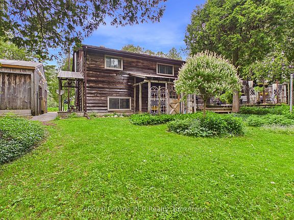 5th image of 38 Upper Lorne Beach Rd
