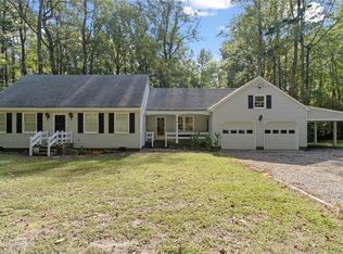 7847 Beaver Dr, Gloucester, VA 23061