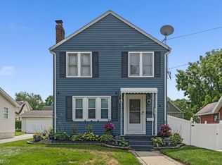 1392 Indianola Ave, Akron, OH 44305