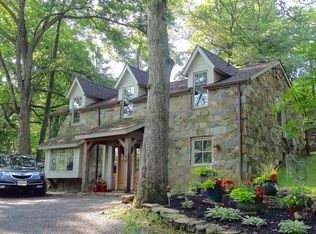 35763 Hayman Ln, Round Hill, VA 20141