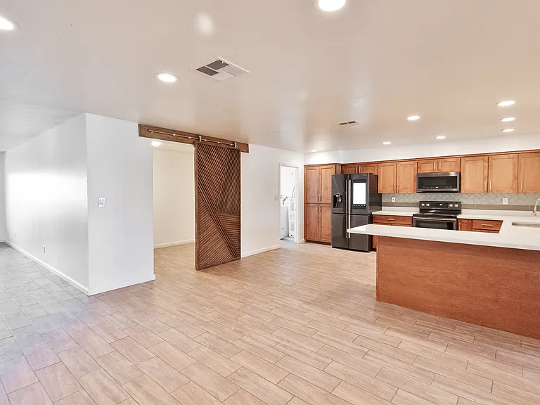 4625 E Park St — Photo 24