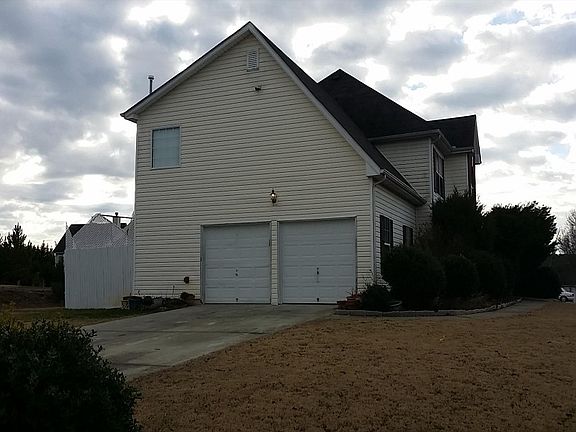 2nd image of 3080 Lake Port Dr