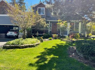 17826 Larch Way, Lynnwood, WA 98037