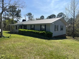 384 S Lakeview Dr, Abbeville, AL 36310