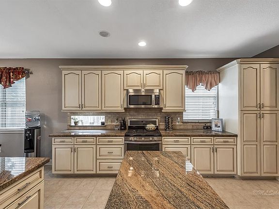 5th image of 23119 Enchanted Landing Ln