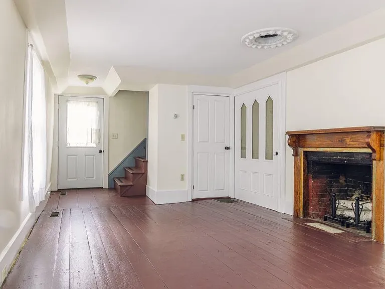 306 Mountain St #2 — Photo 3