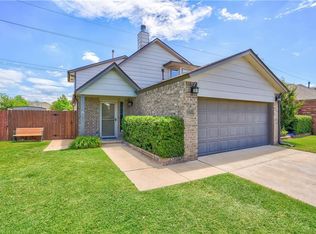 2308 Tyler Ln, Moore, OK 73170