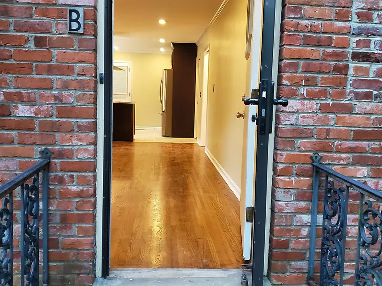 5719 Knob Rd #B — Photo 7