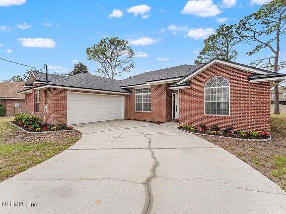 2nd image of 15738 NORTHSIDE Drive E