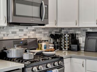 1658 Garden Path Ct, Las Vegas, NV 89119
