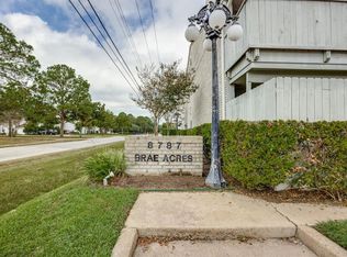 8787 Brae Acres Rd APT 204, Houston, TX 77074