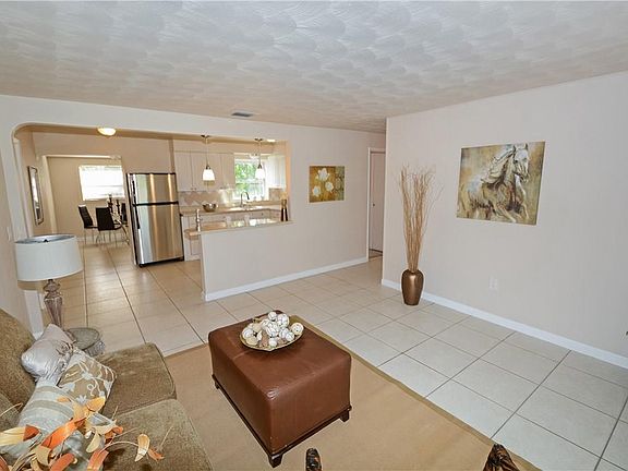 2nd image of 4443 SW 49th Ct