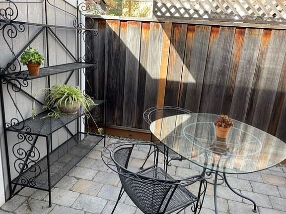 3rd image of 162 Cerrito Ave #A