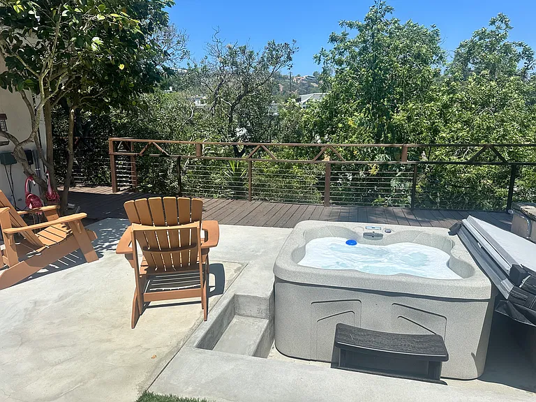 Ridgemont Dr — Photo 16