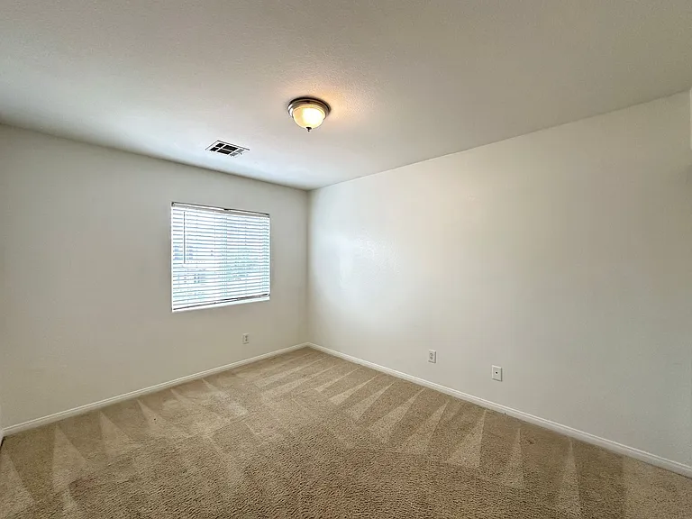 560 Playa Linda Pl — Photo 20