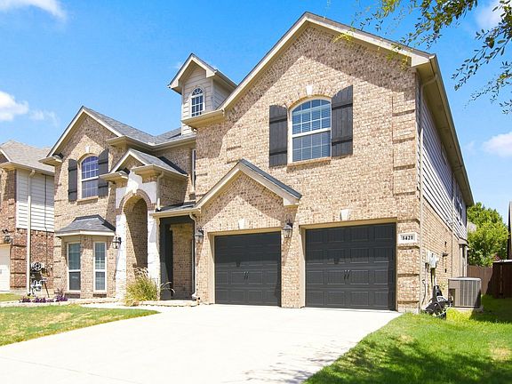 2nd image of 1421 Soaptree Ln