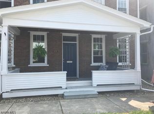 122 E Julian St, Martinsburg, PA