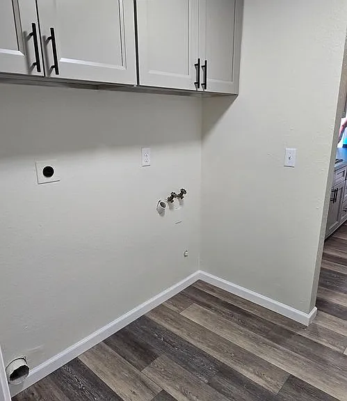 4485 Sean St — Photo 7