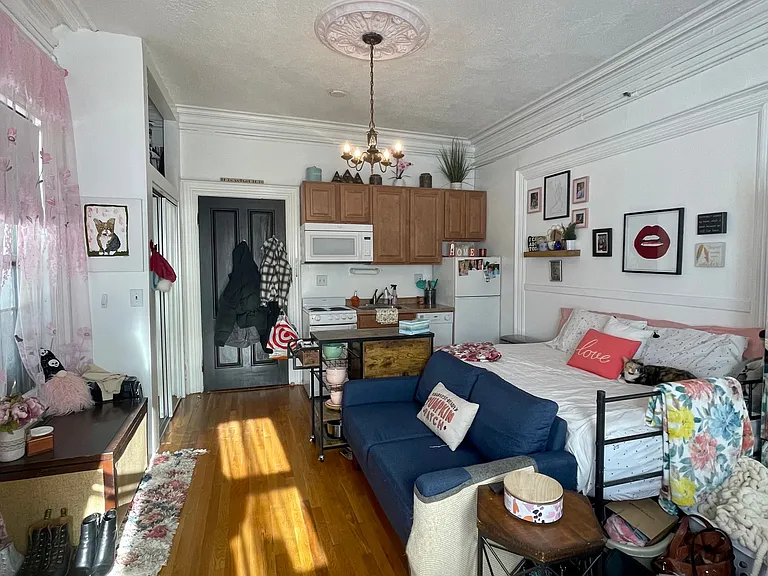 219 Washington St #1 — Photo 5