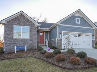 715 Cottage Dr, Columbia, TN 38401