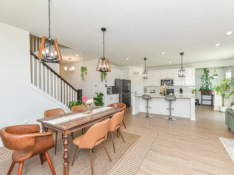 6907 Seattle Slew Dr — Photo 14
