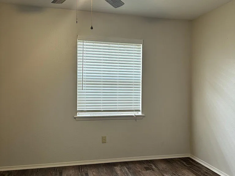 114 Pinebrook Pl #B — Photo 12