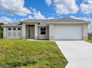 3732 11th St W, Lehigh Acres, FL 33971