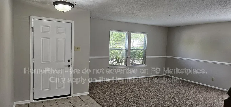 4 bed, 3.0 bath, 2866 sqft, $2,200 — Photo 3