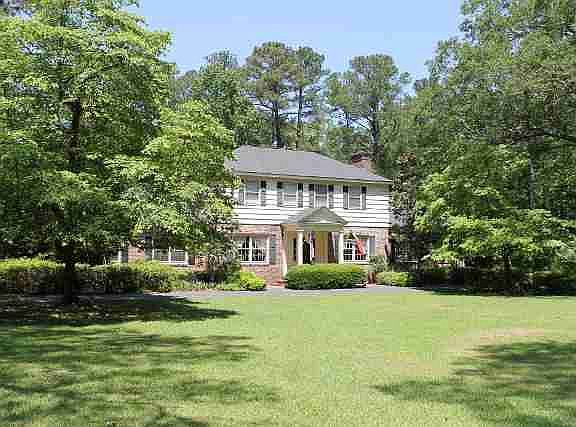 2nd image of 200 Creek Dr