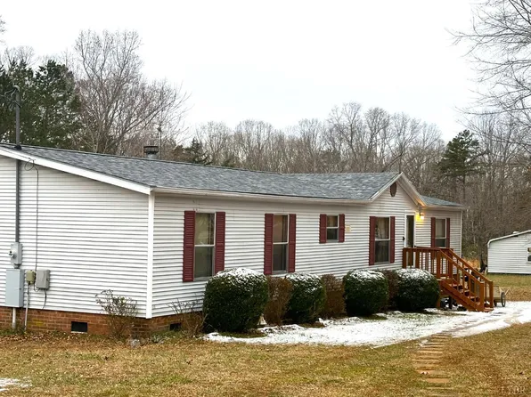 176 Buttercup Ln, Rustburg, VA 24588