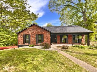 23 Rolling Hills Rd, Versailles, IN 47042