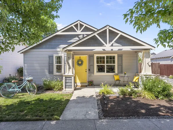 61113 Larkspur Loop, Bend, OR 97702