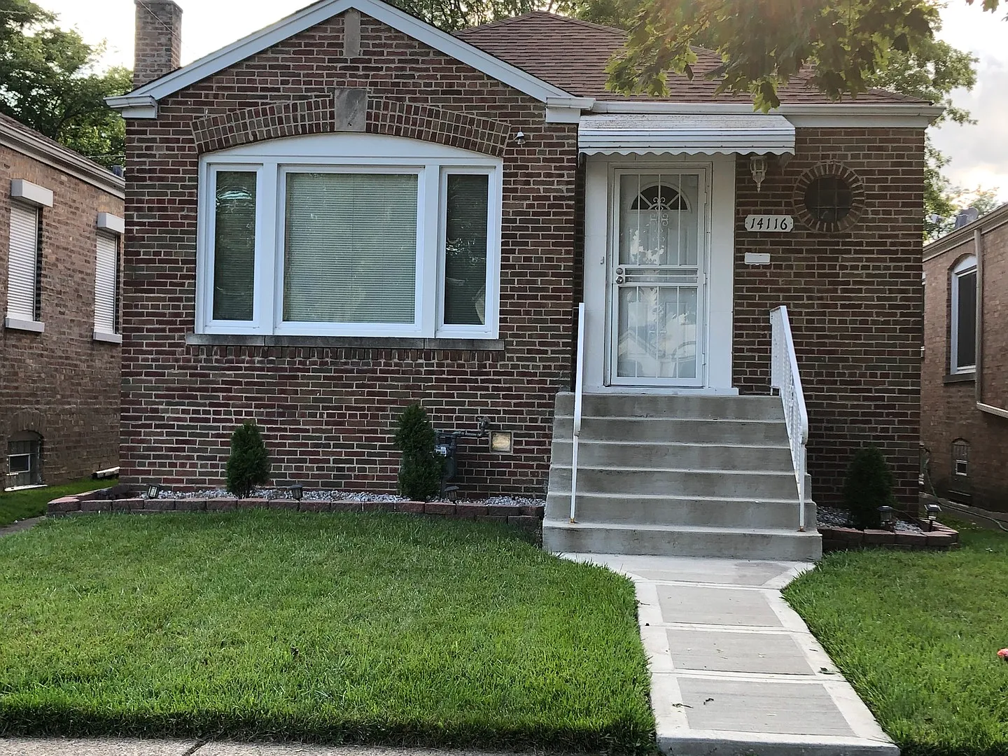 14116 S Clark St photo 1