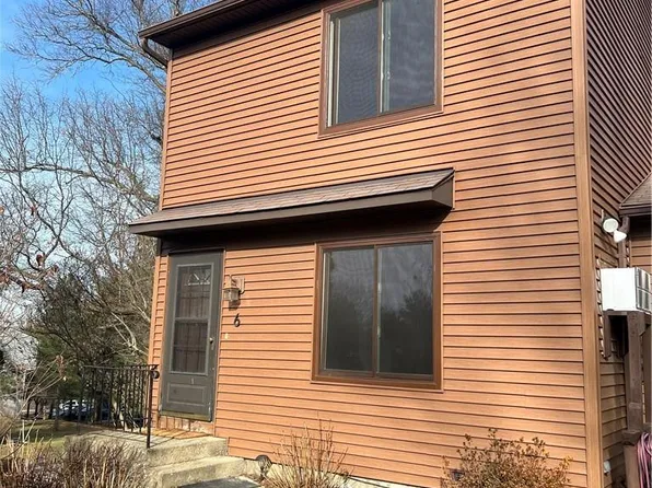 6 Hilltop Circle, Fishkill, NY 12524