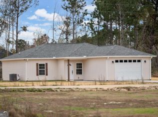 96 Beech Rd, Hazlehurst, GA 31539